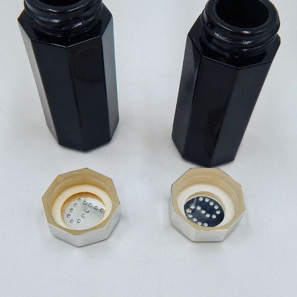 Arcoroc Octime Salt Pepper Shaker Set Black Glass France Geometric Octagon MCM - Picture 6 of 11